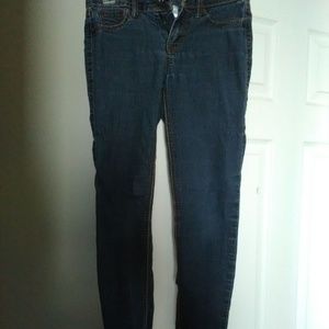 Ankle cap skinny jeans